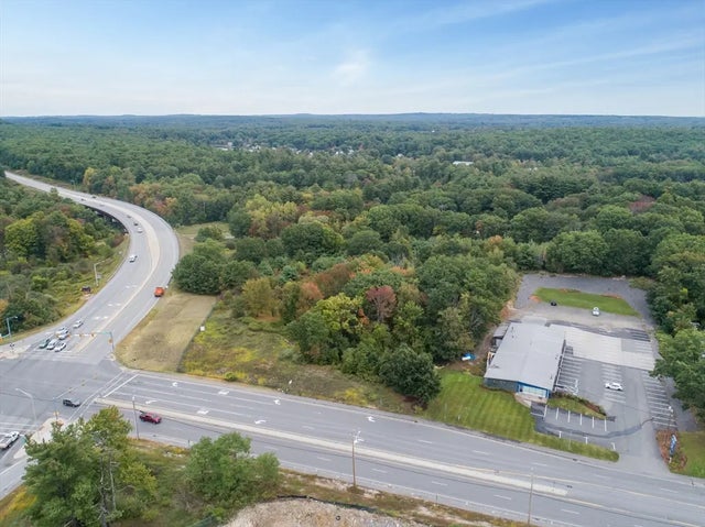 24 Rockingham Rd, Windham