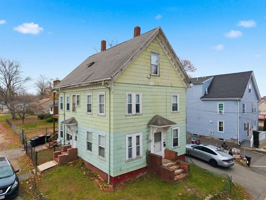 13 Standish St, Brockton