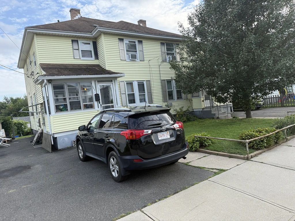 250-252 Winsor Street, Ludlow