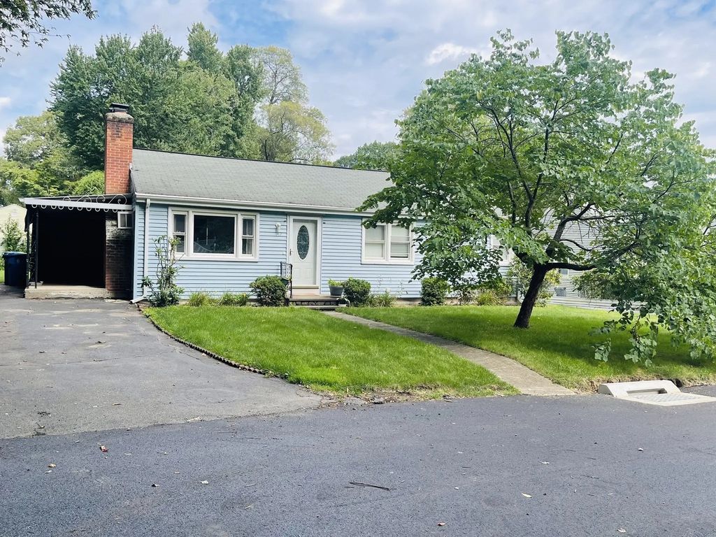 192 Grandview Ave, West Springfield