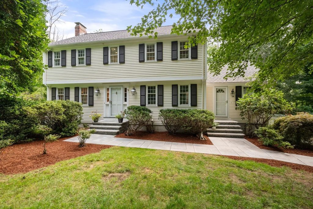 25 Russett Hill Road, Sherborn