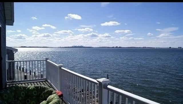 39 Castle Rd #1, Nahant