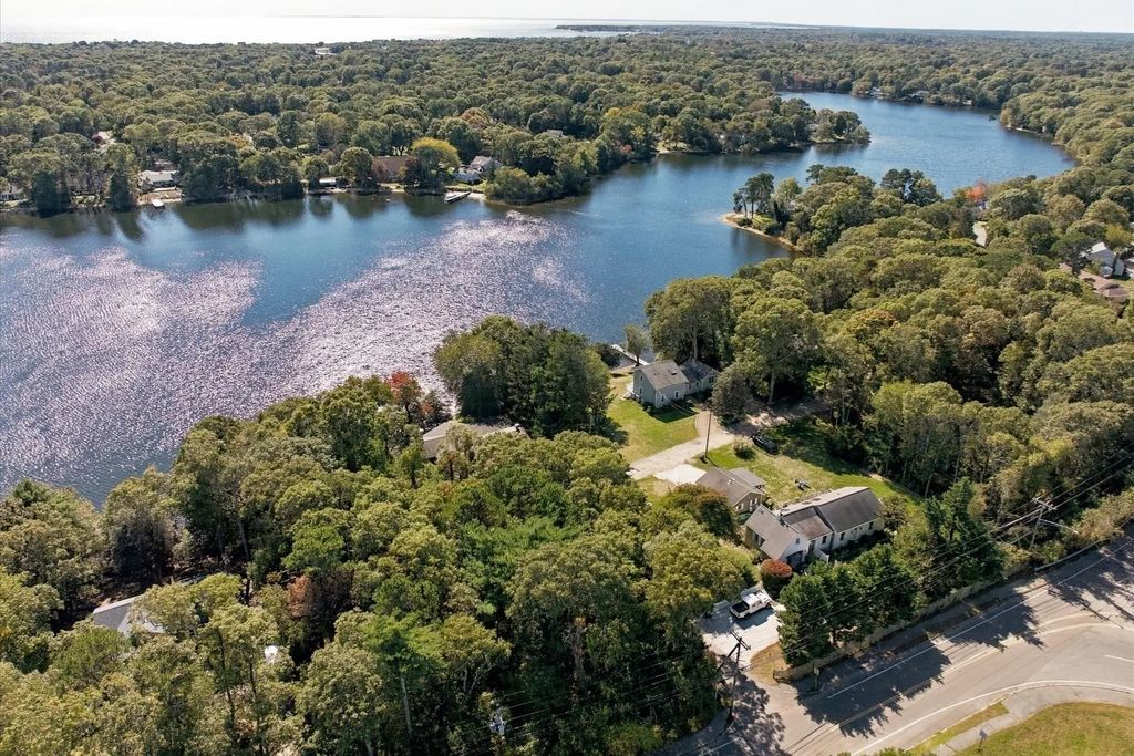 15 & 7 Scottsdale Road, Barnstable