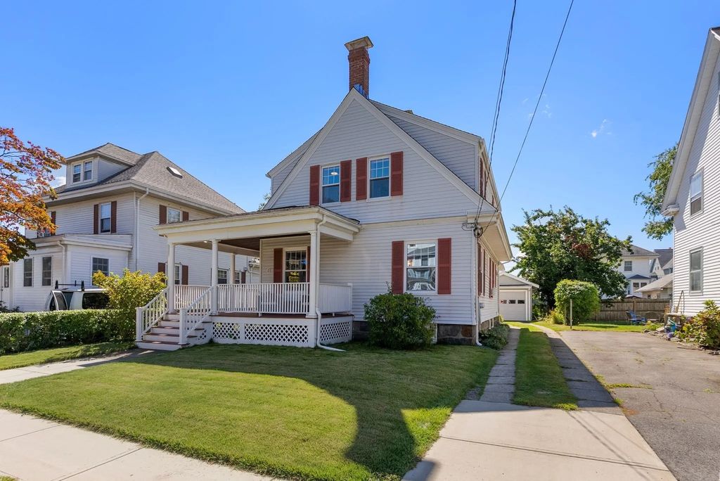 65 Phillips St, Quincy