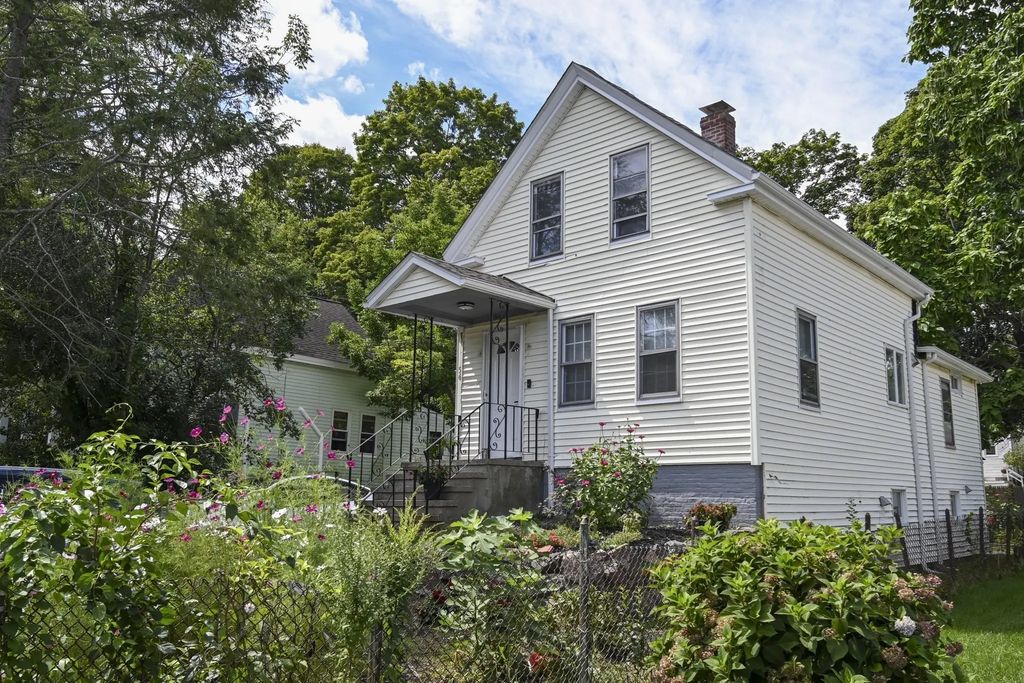 56 Howard Street, Randolph