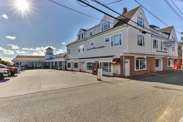 337 Commercial Street, Provincetown
