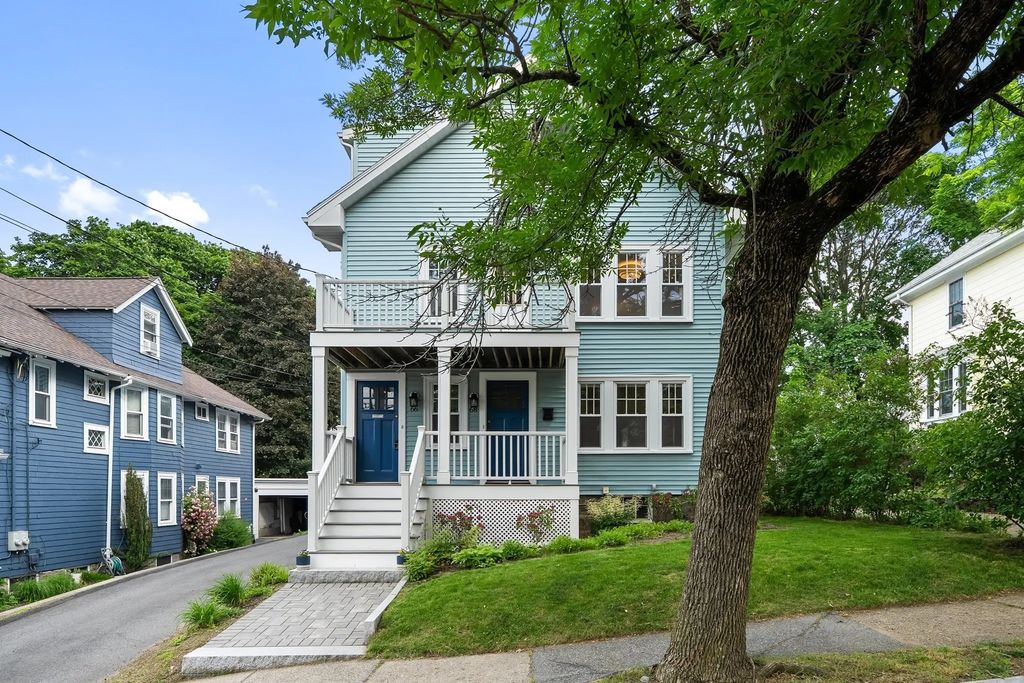 66-68 Mount Vernon St, Arlington