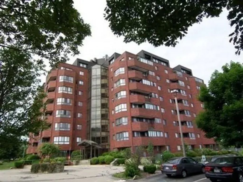 200 Burkhall St #707, Weymouth