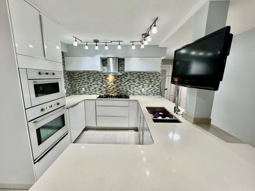 57 Broadlawn Park #16, Boston