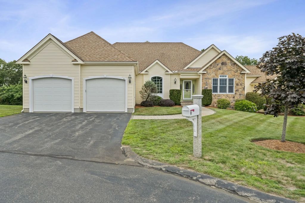 894 Liberty Street #9, Braintree