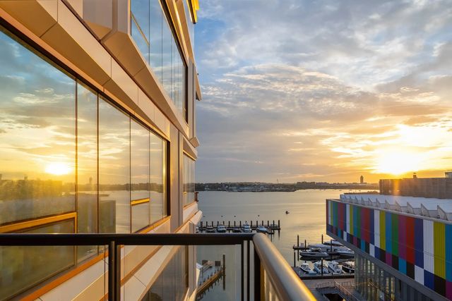 1 Harbor Shore Drive #4m, Boston