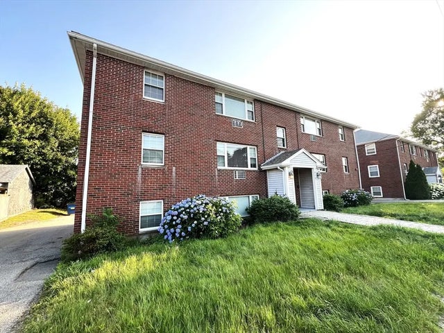 479 Sea Street #2, Quincy