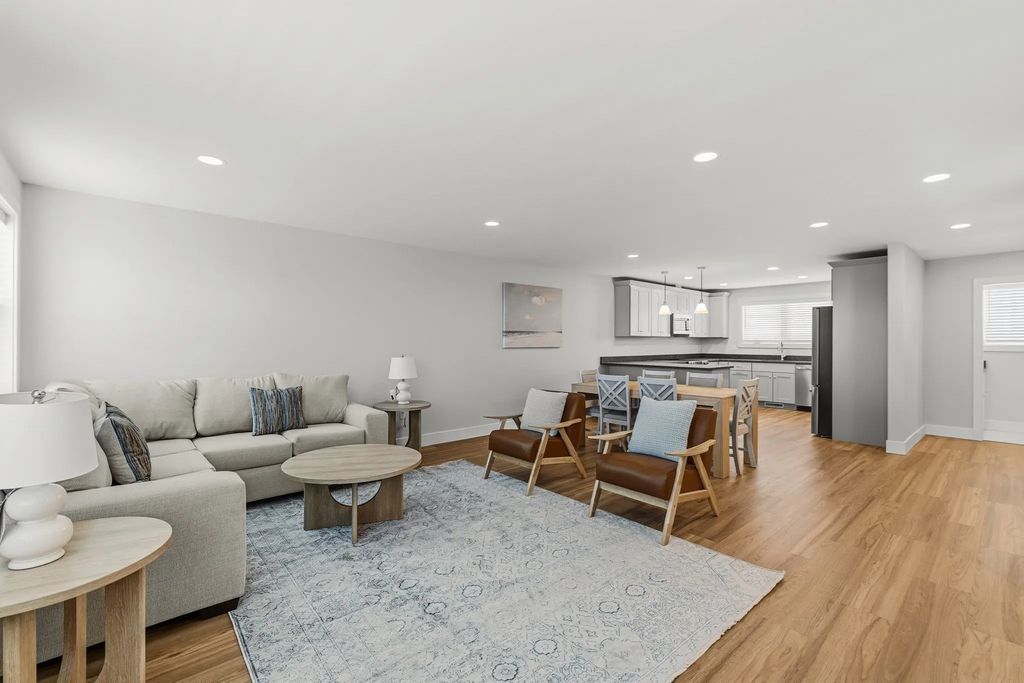 2492 South Main Street #7a, Fall River