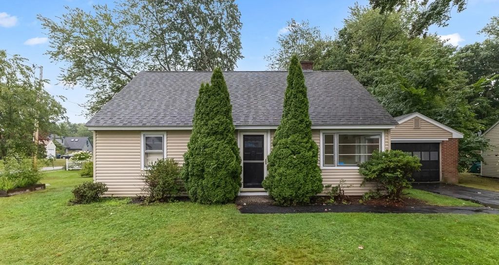 30 Bellridge Dr, Shrewsbury