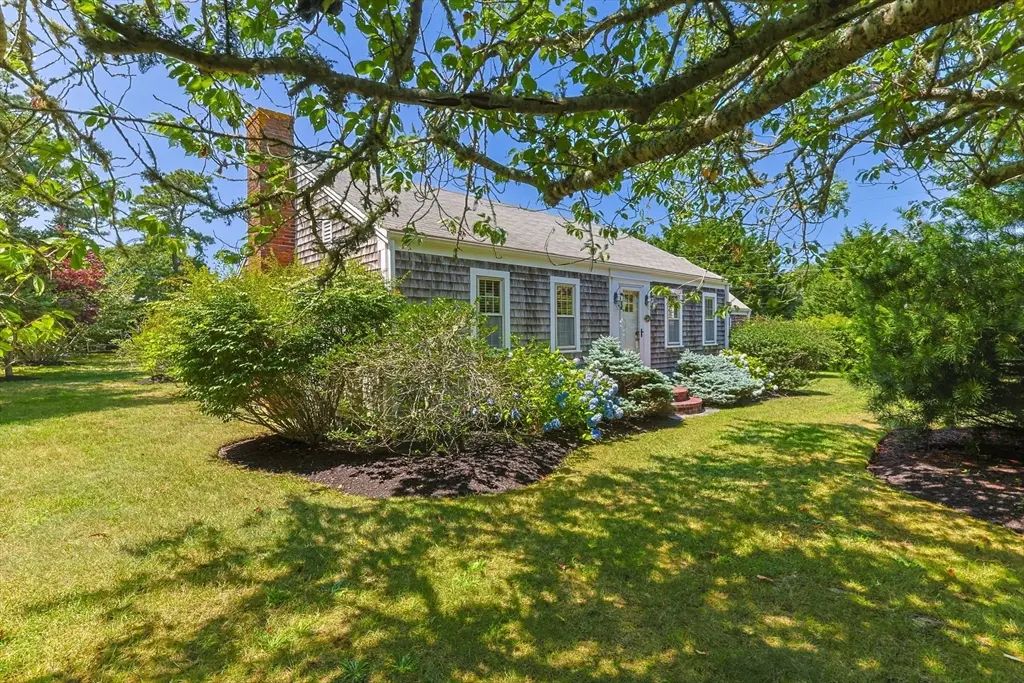 124 Pleasant Street, Chatham
