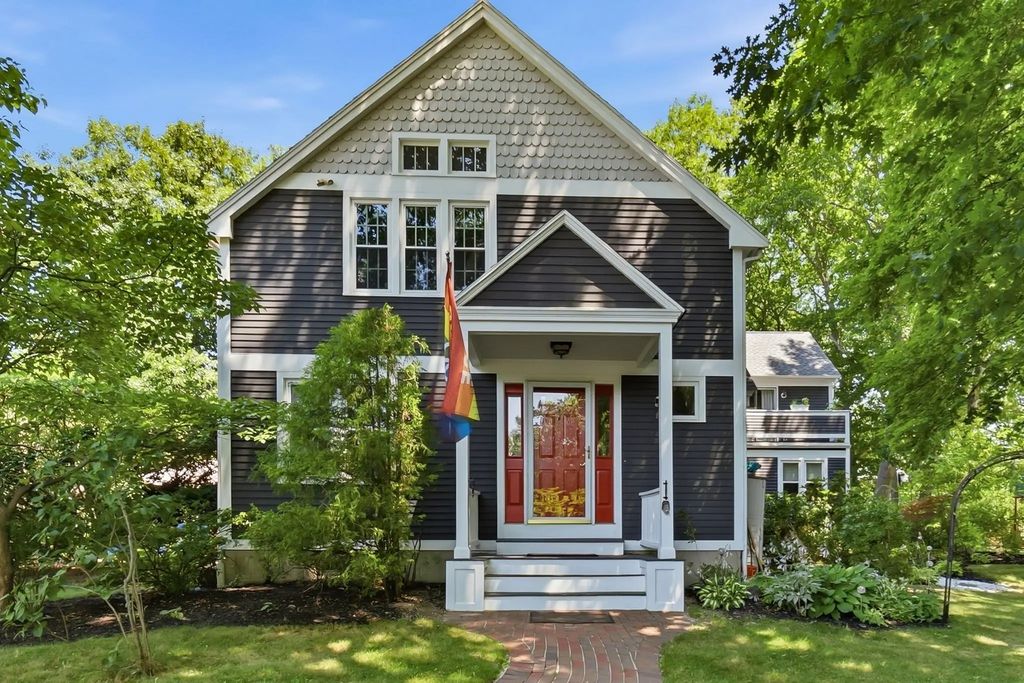 2 Coombs Circle #1, Newburyport