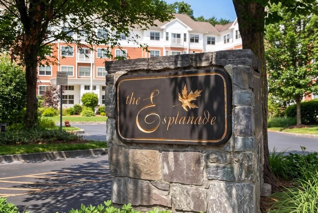 250 Main St. #108b, Hudson