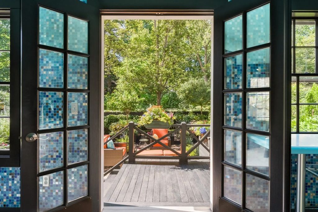 8 Orne Sq #8, Salem