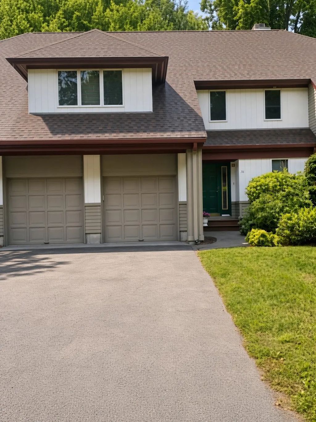 36 Baldwin Drive, Sharon