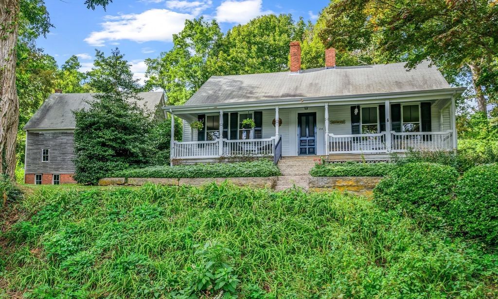 24 Grove St, Sandwich