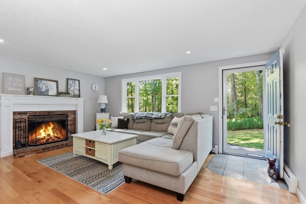 47 Vaughan St, Middleboro