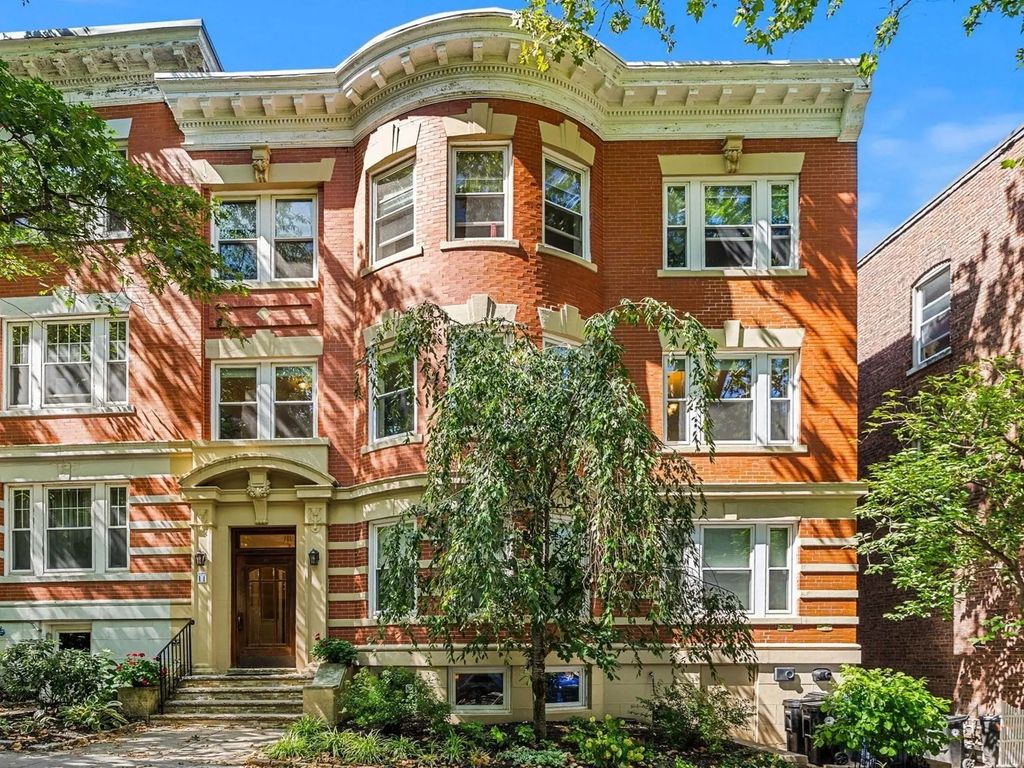 11 Claflin Rd #2, Brookline