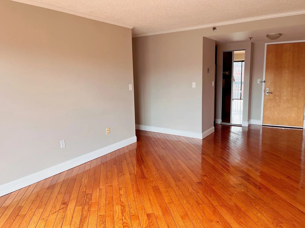 15 N Beacon St #417, Boston