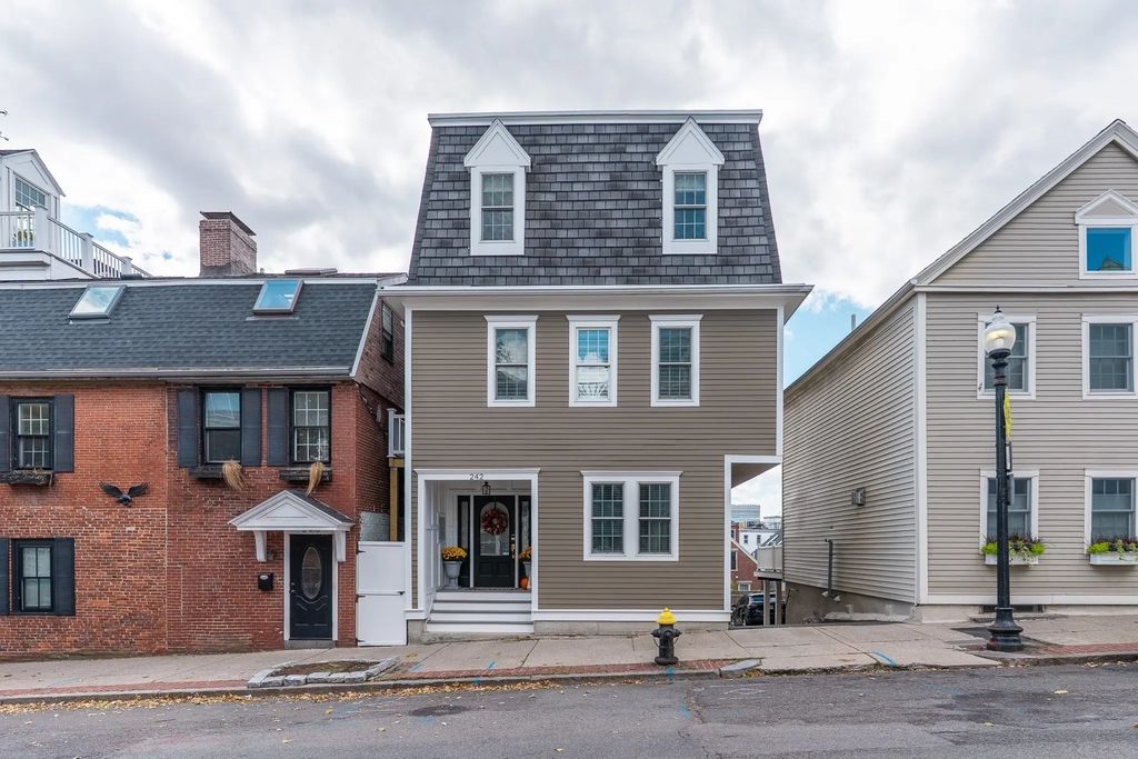 242 Bunker Hill St #2, Boston