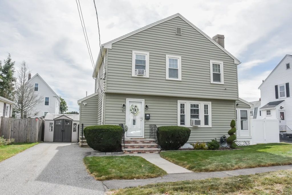 51 Emerson Ave, Peabody