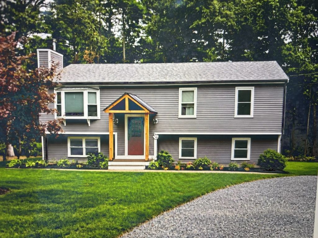 155 Hathaway St, Wareham