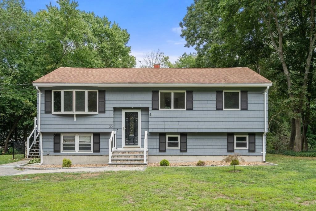 22 Allen Road, Billerica