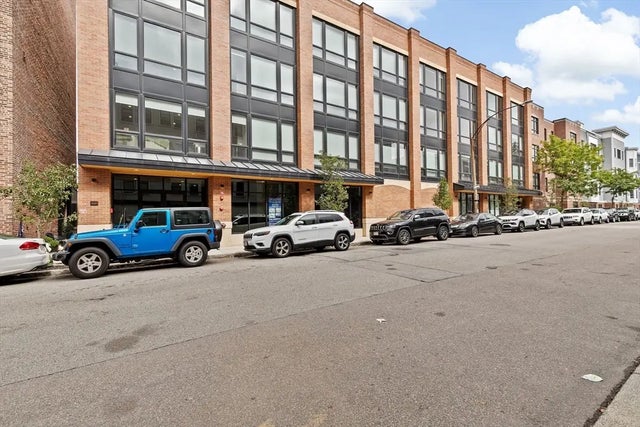 340 W 2nd St #ph23, Boston