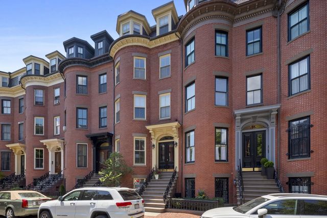 44 Rutland Sq #2, Boston