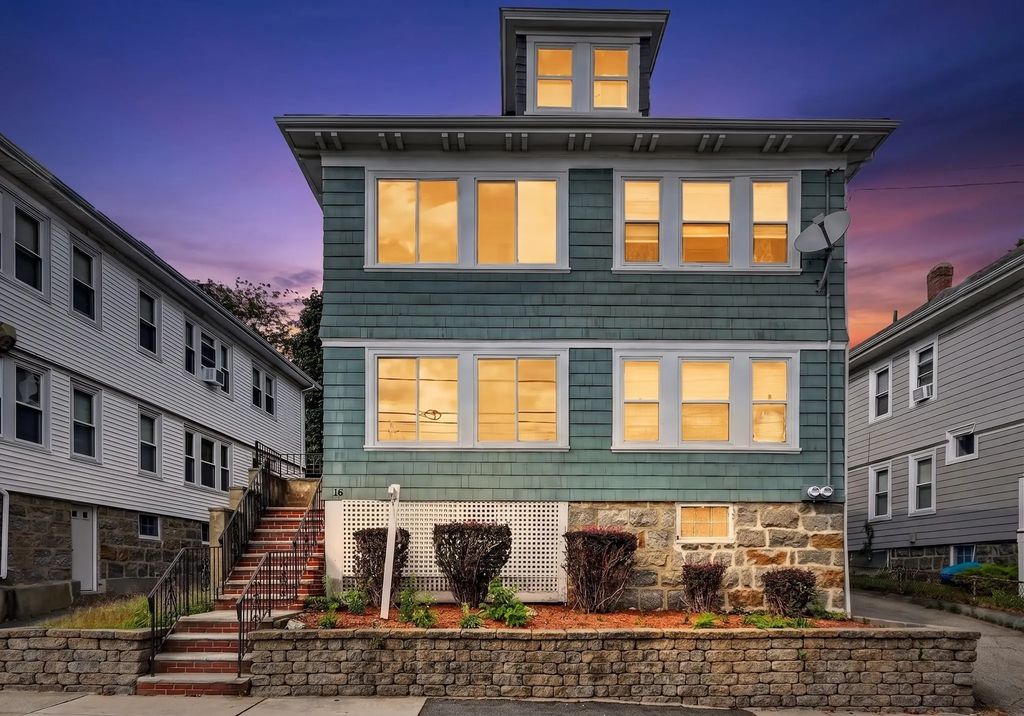 18 Franconia St, Boston