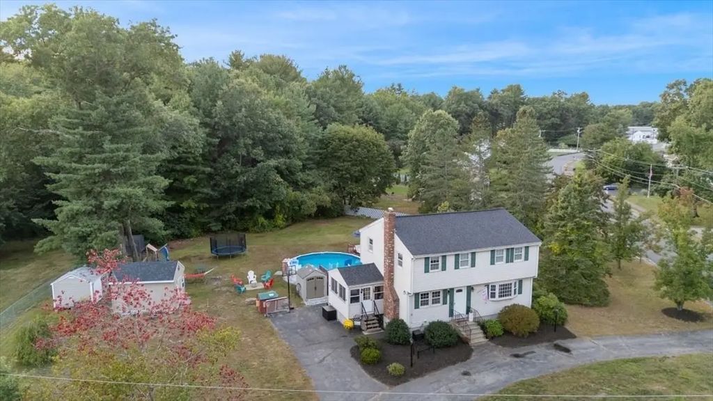 238 Beech St, Tewksbury