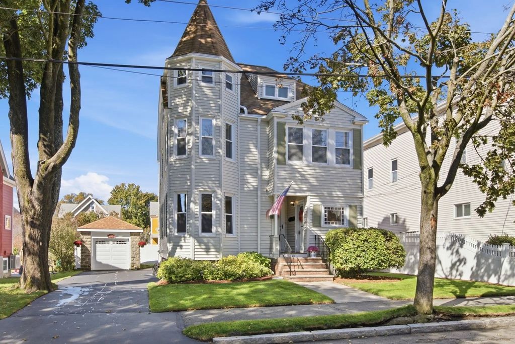 24-26 Tappan Street, Melrose