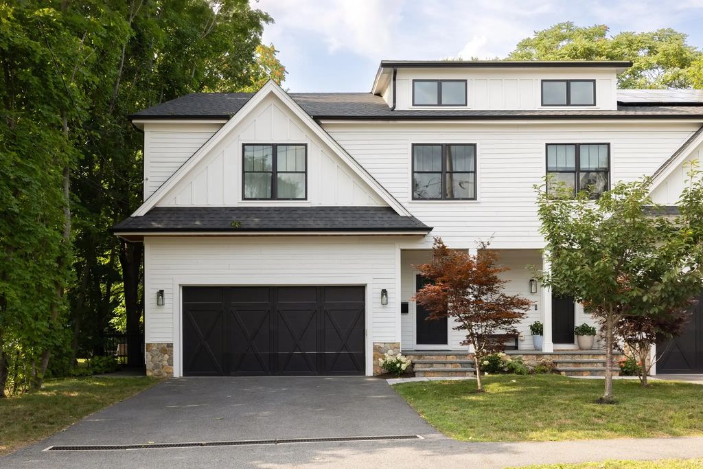 119 Norwood Ave #119, Newton