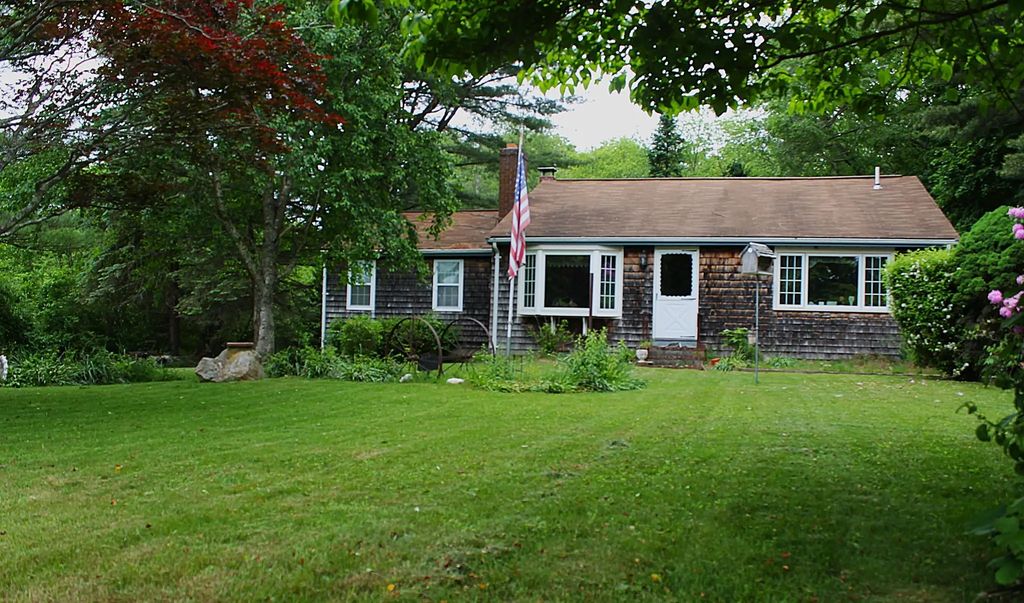 1721 South Street, Bridgewater