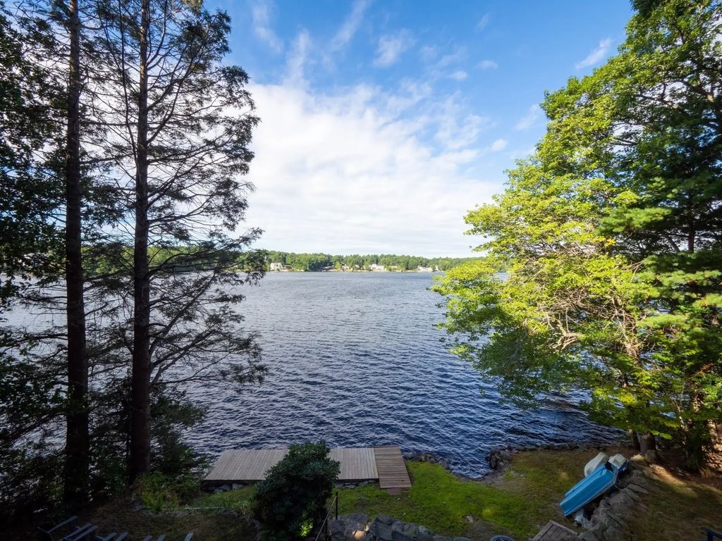 17 Lakeview Drive #1, Leicester