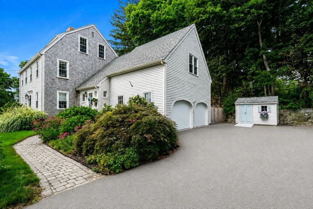 26 Summit Place, Newburyport