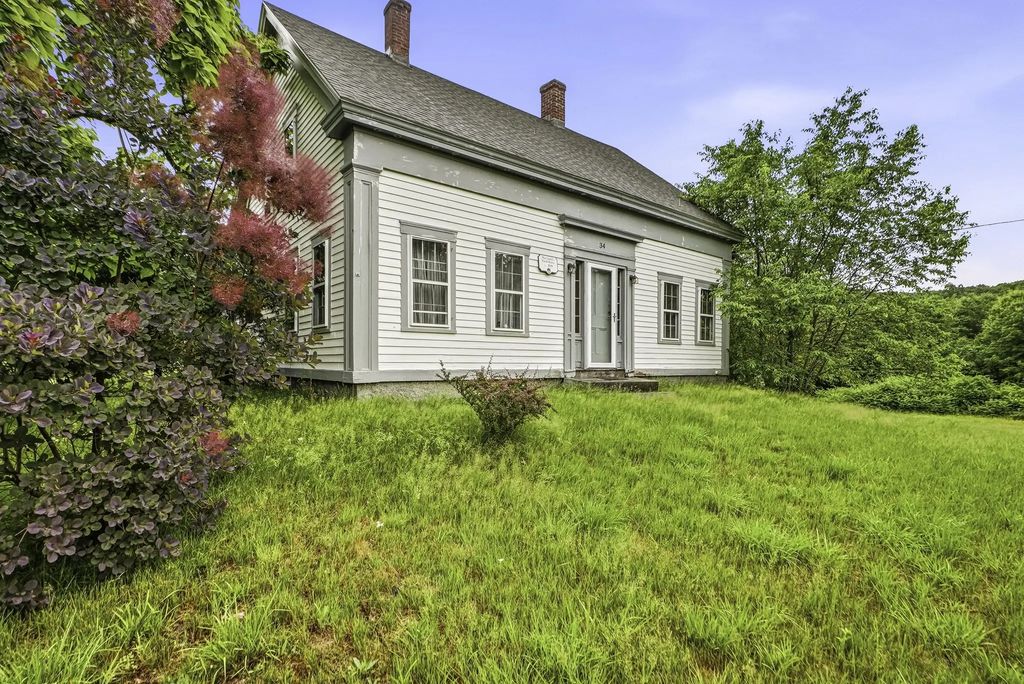 34 George Street, Mendon