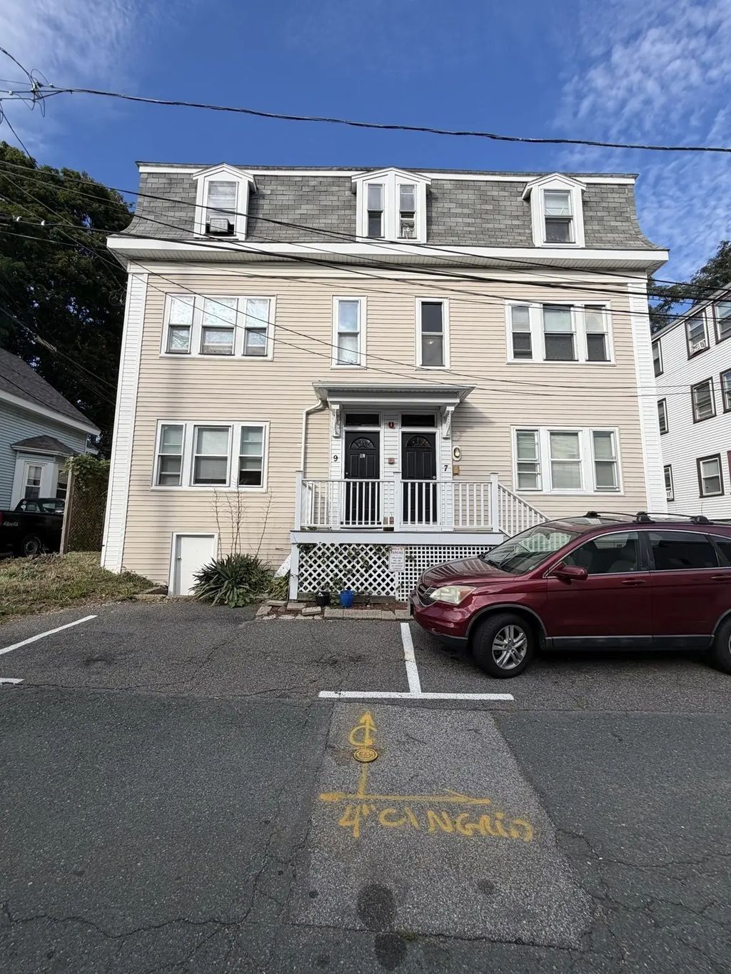 7 Phillips St #3, Beverly