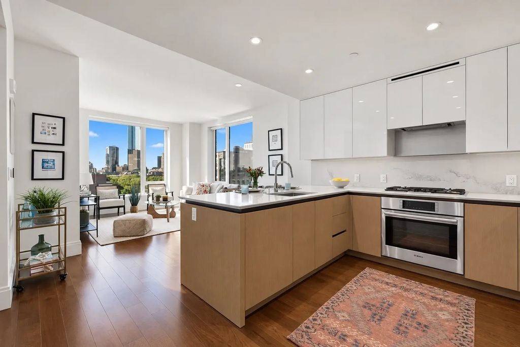 380 Harrison Ave #1013, Boston