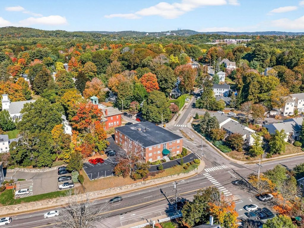 2323 Washington St #1-6, Newton