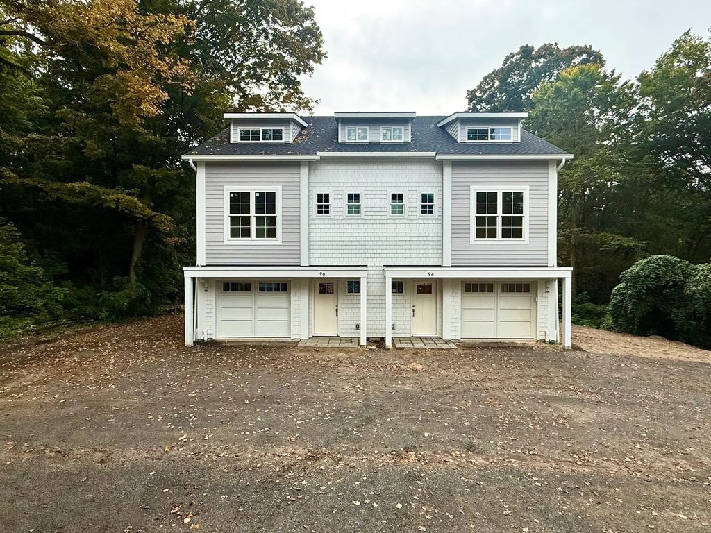 94 Lyman Rd #b, Northampton