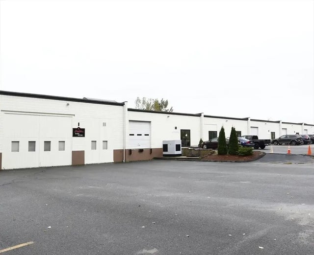 93 West St, Medfield