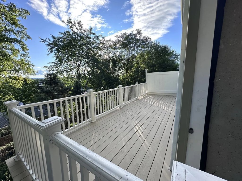 216 Palfrey St #216, Watertown