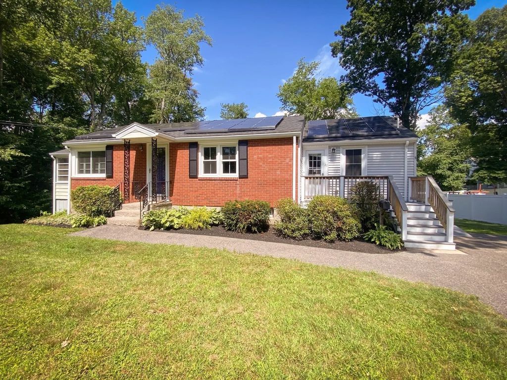 27 Cole Terrace, Randolph