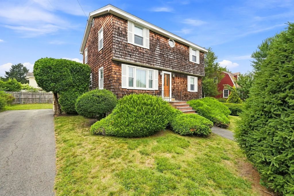 46 Fetherston Ave, Lowell