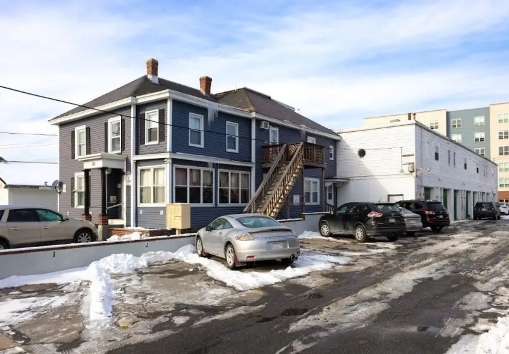 1311 Middlesex Street, Lowell